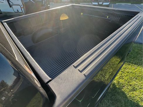 Used 2012 Ford F150 FX4 w/ FX Appearance Pkg image 4