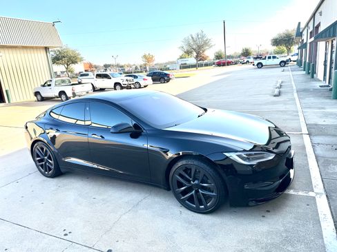 Used 2021 Tesla Model S Long Range image 2