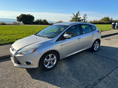 Used 2013 Ford Focus SE w/ SE Winter Pkg