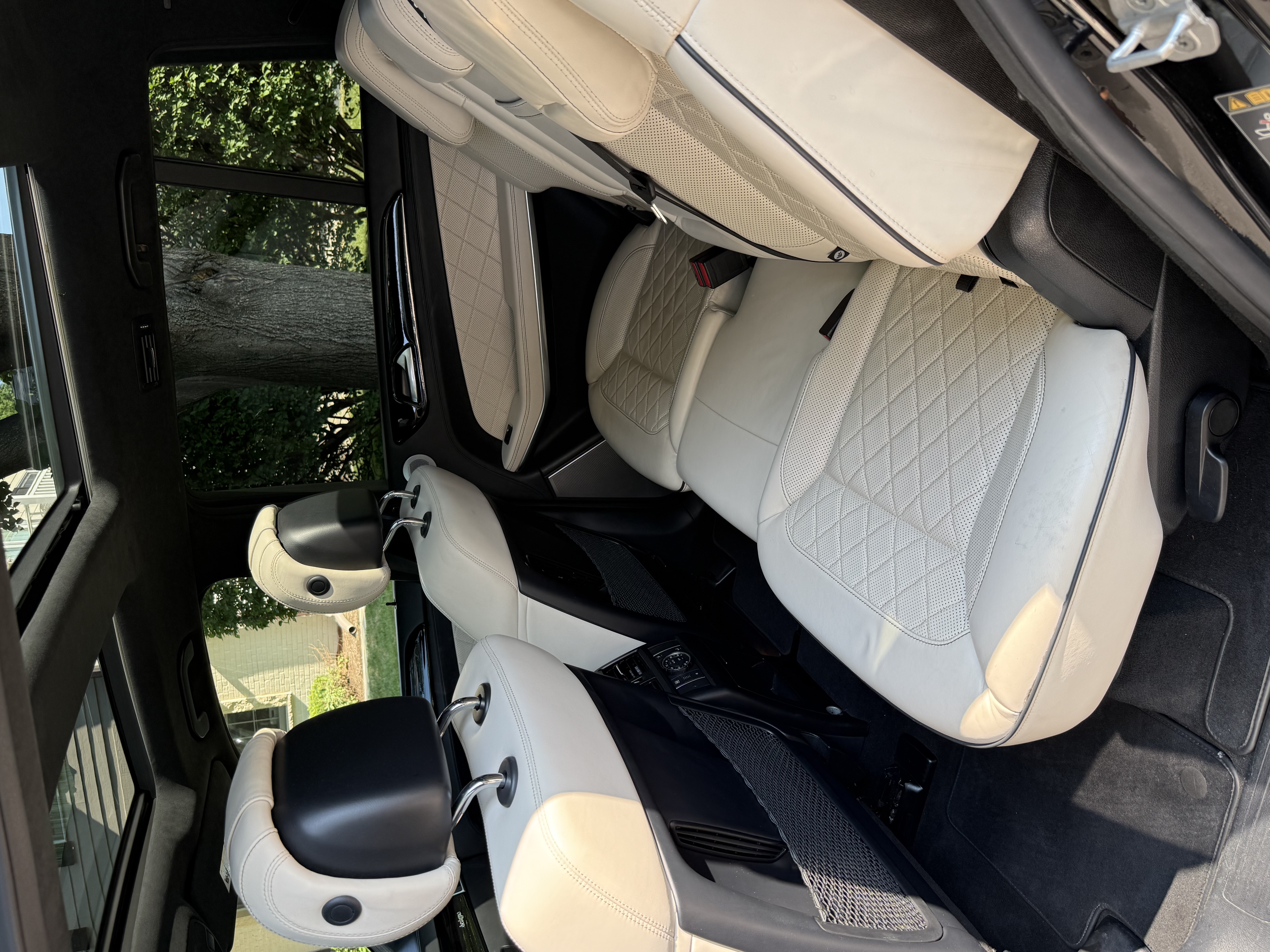 Used 2015 Mercedes-Benz GL 550 4MATIC image 12