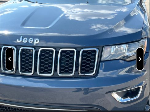 Used 2021 Jeep Grand Cherokee Limited w/ Sun & Sound Group image 8
