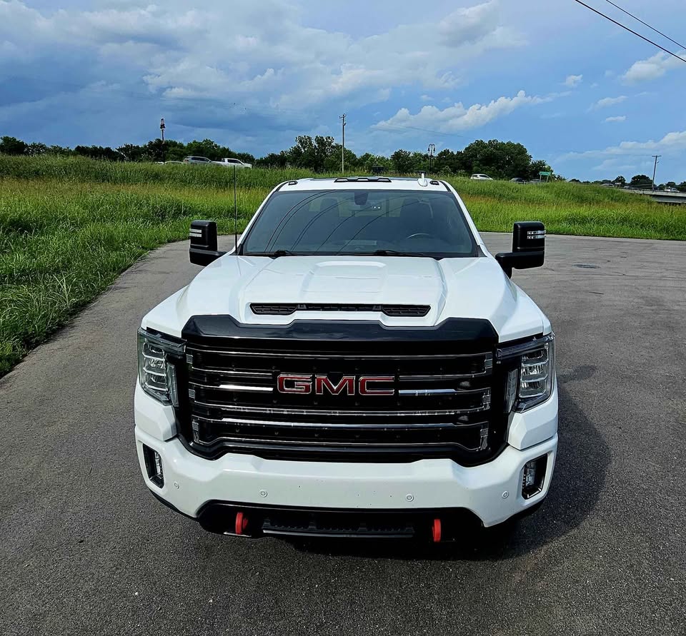 Used 2020 GMC Sierra 2500 AT4 w/ AT4 Premium Package AWD/4WD image 6