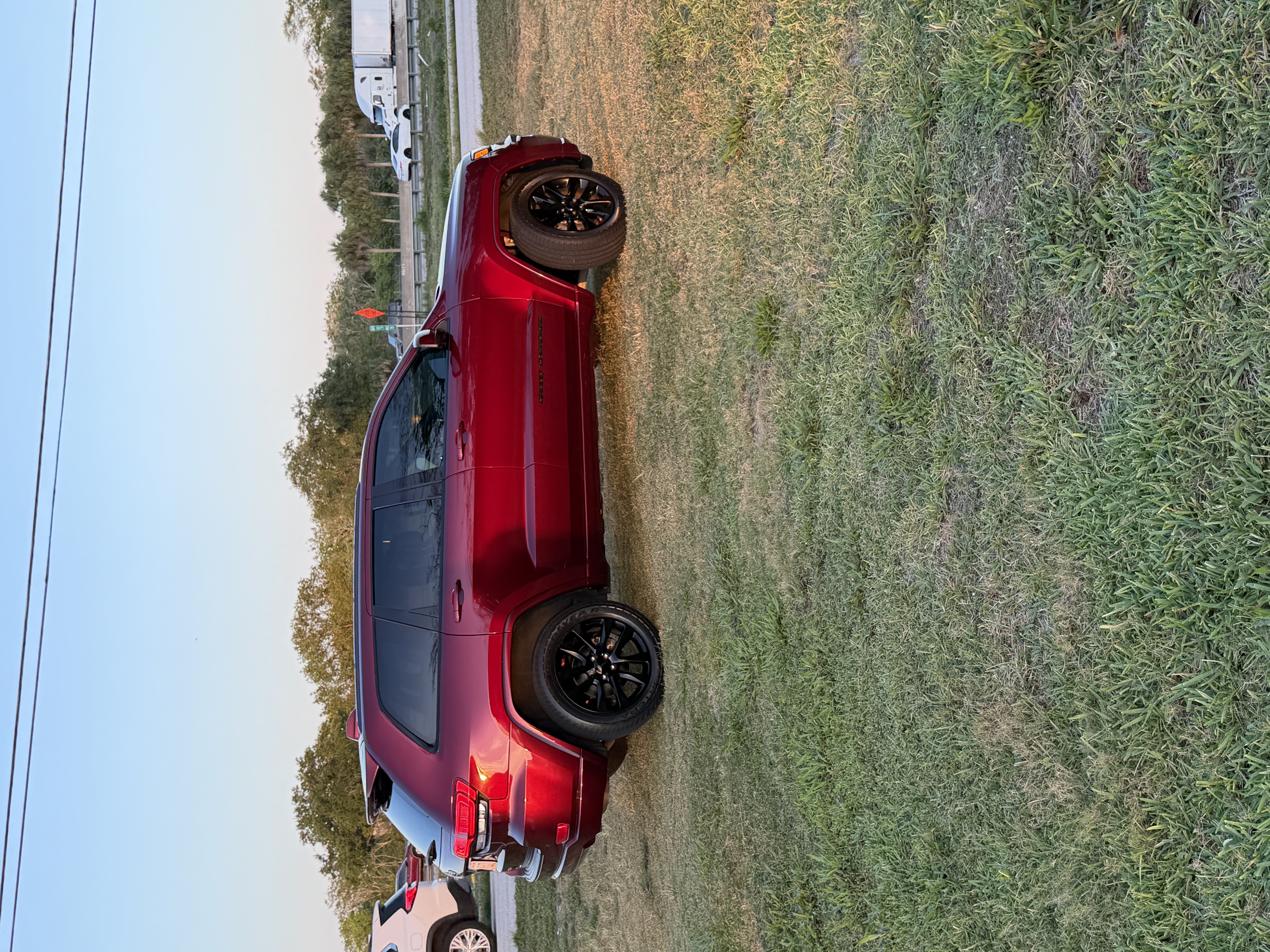 Used 2019 Jeep Grand Cherokee Altitude AWD/4WD image 1