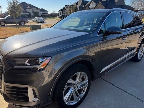 Used 2020 Audi Q7 3.0T Premium Plus w/ Premium Plus Package image 4