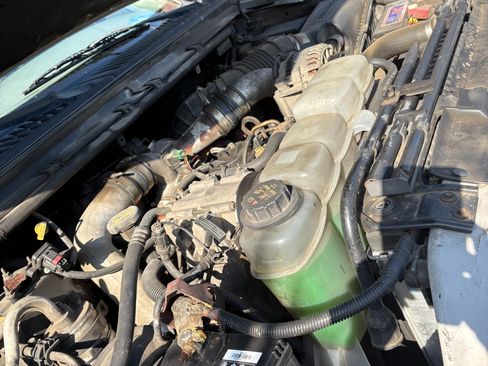 Used 1999 Ford F550 2WD Crew Cab Super Duty image 14