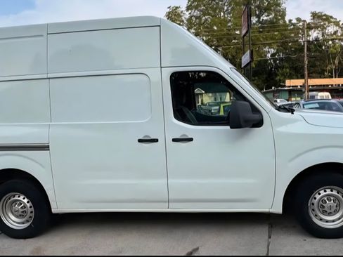 Used 2014 Nissan NV 2500 S w/ Power Basic Package image 4