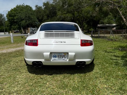 Used 2007 Porsche 911 Carrera RWD image 8