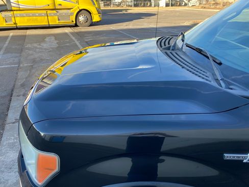 Used 2010 Ford F150 Lariat image 9