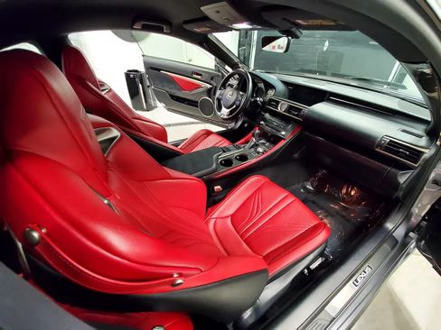 Used 2017 Lexus RC F image 5