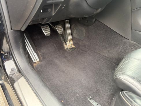 Used 2012 INFINITI G37 Sport image 13