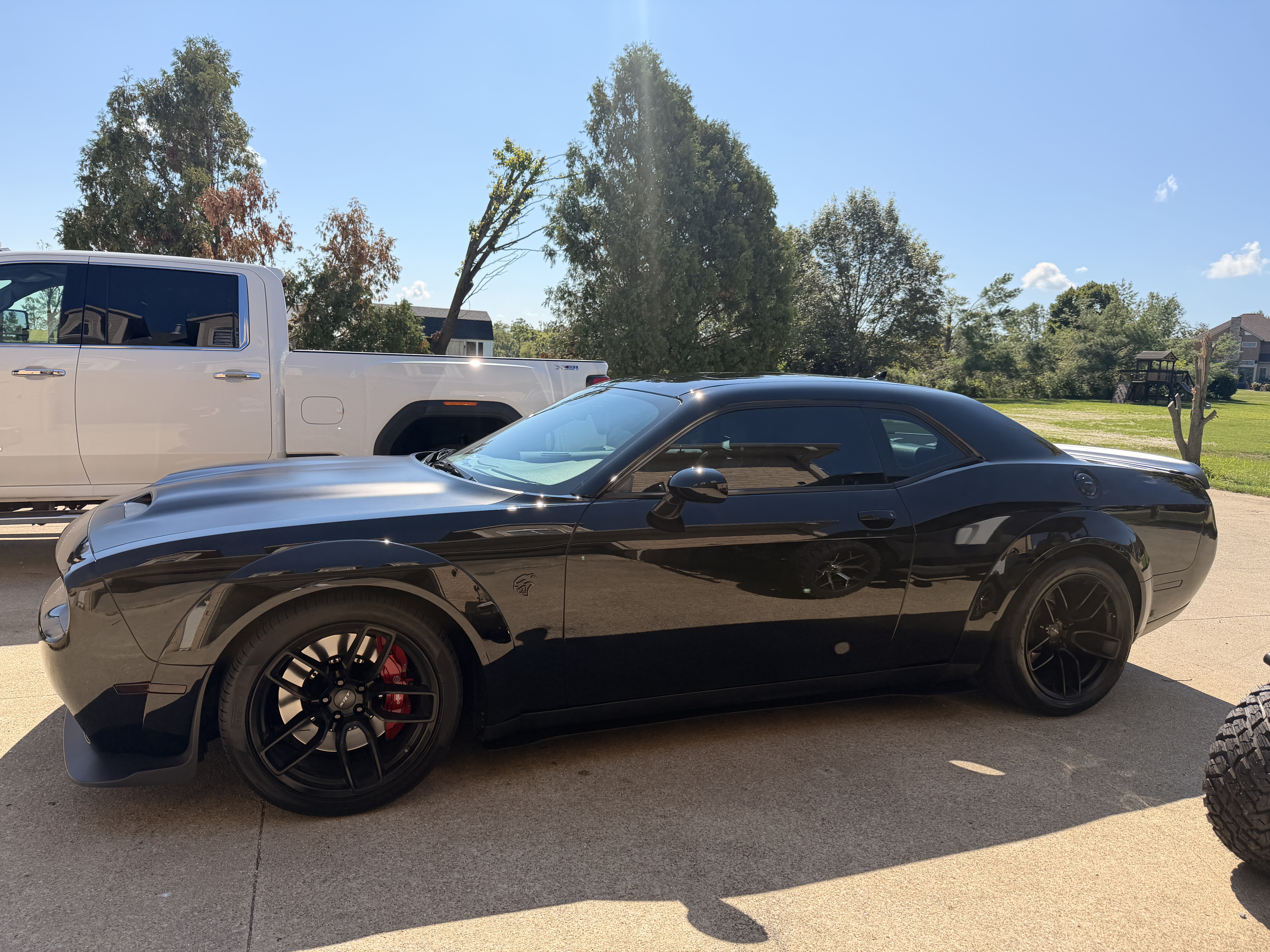 Used 2019 Dodge Challenger SRT Hellcat Redeye RWD image 8