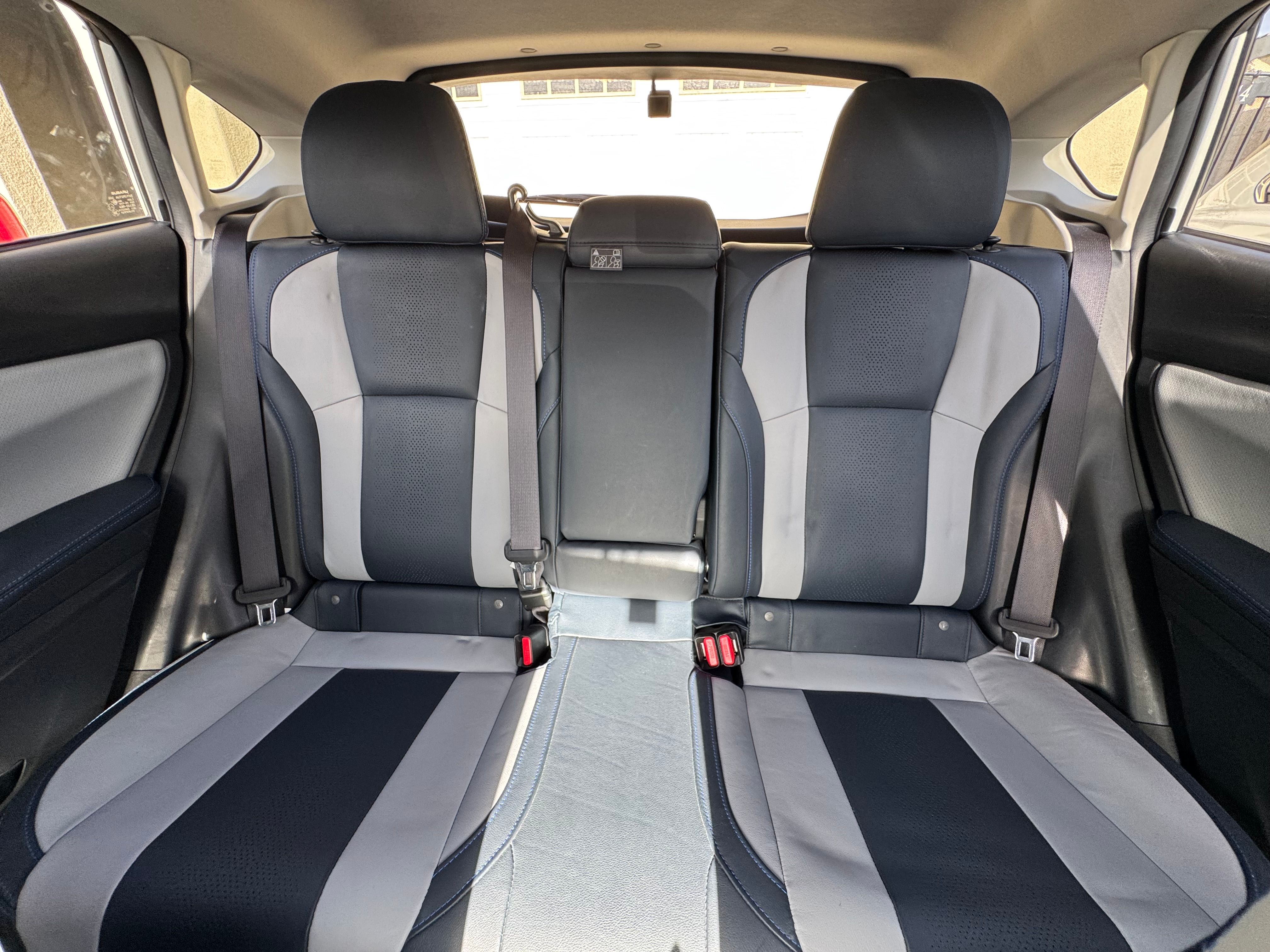 Used 2019 Subaru Crosstrek Hybrid w/ Moonroof Package w/Navigation AWD/4WD image 9