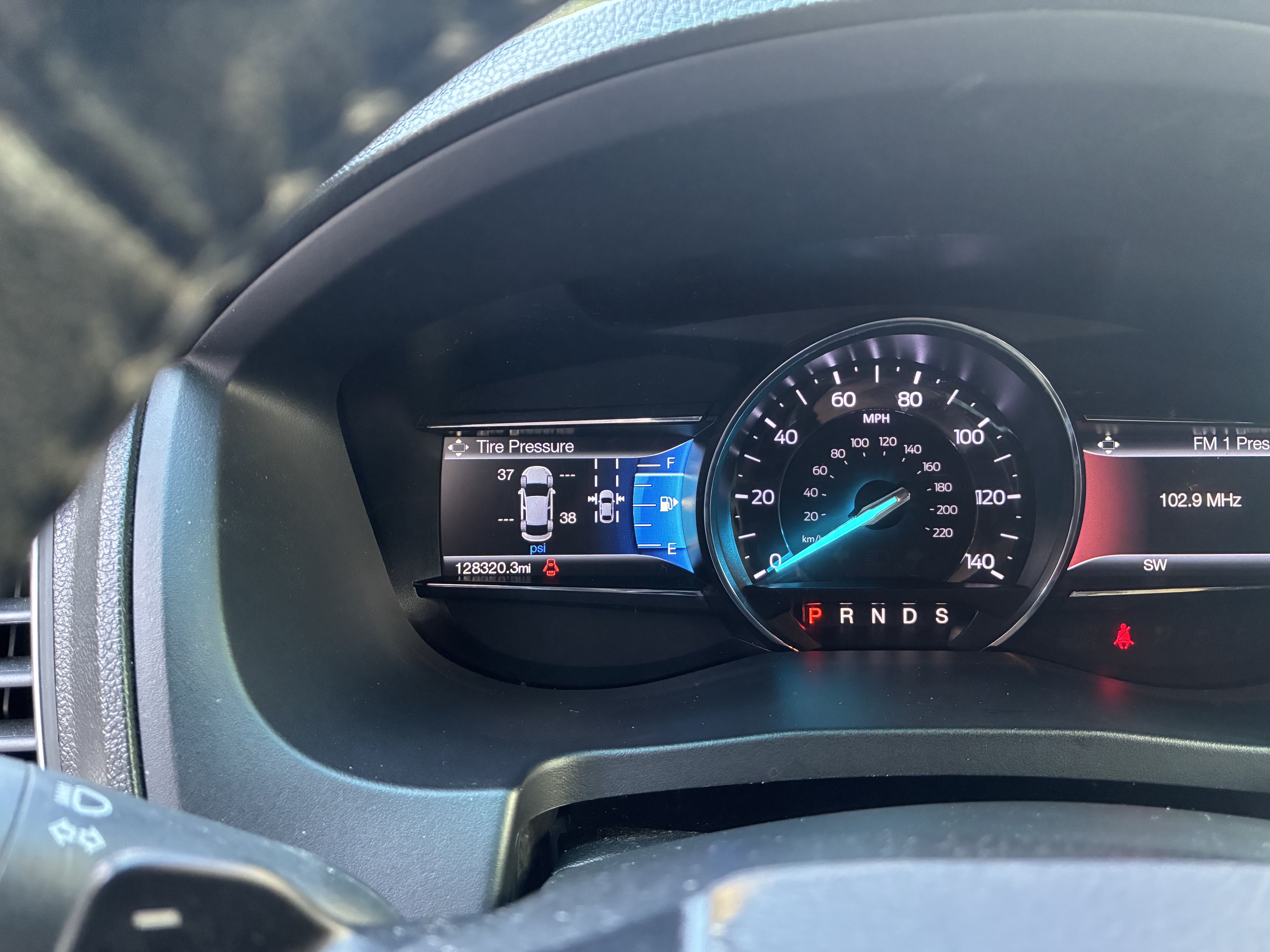 Used 2017 Ford Explorer Limited w/ Equipment Group 301A AWD/4WD image 17