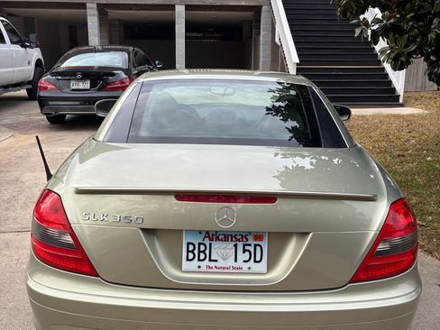 Used 2009 Mercedes-Benz SLK 350 image 5