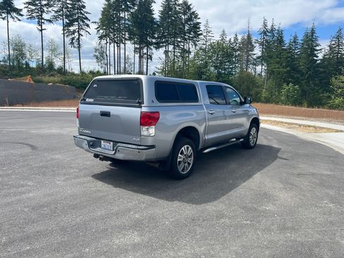 Used 2012 Toyota Tundra Limited AWD/4WD image 8
