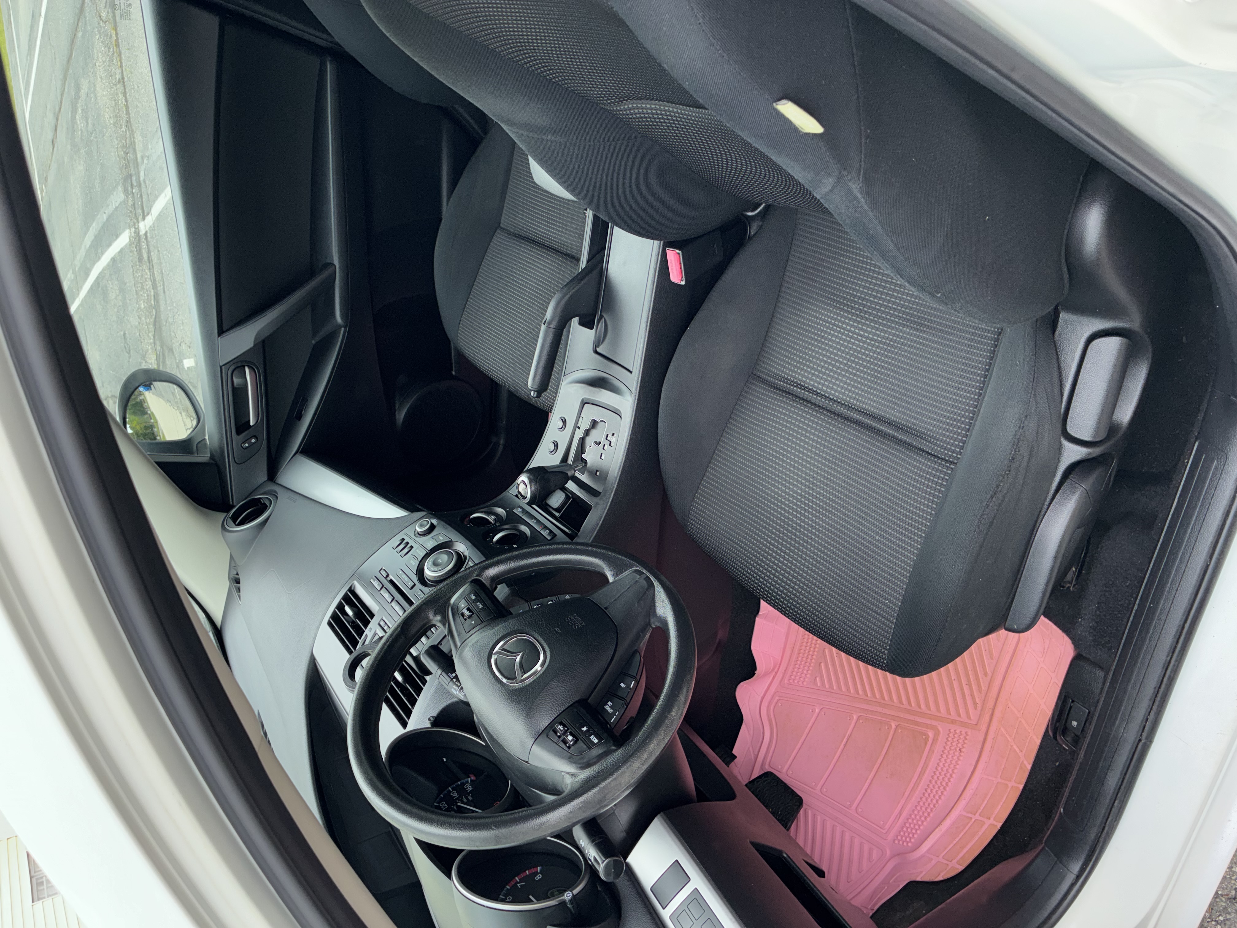 Used 2013 MAZDA MAZDA3 i Sport FWD image 6