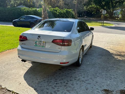 Used 2017 Volkswagen Jetta S image 15
