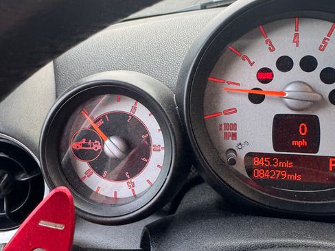 Used 2011 MINI Cooper S FWD image 16
