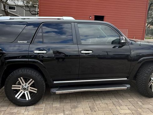Used 2010 Toyota 4Runner Limited image 10