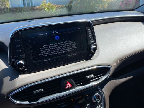 Used 2020 Hyundai Santa Fe Limited w/ Cargo Package image 11