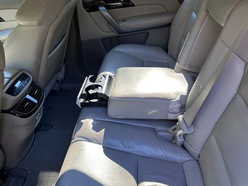 Used 2011 Acura MDX w/ Technology Package AWD/4WD image 16