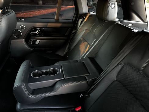 Used 2017 Land Rover Range Rover Supercharged image 17