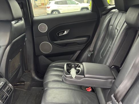 Used 2014 Land Rover Range Rover Evoque Pure Premium image 14