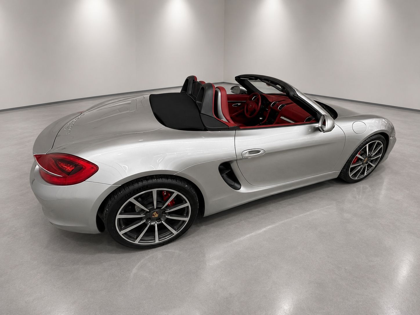 Used 2013 Porsche Boxster S RWD image 11