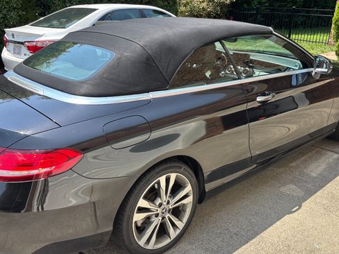 Used 2017 Mercedes-Benz C 300 Cabriolet image 4