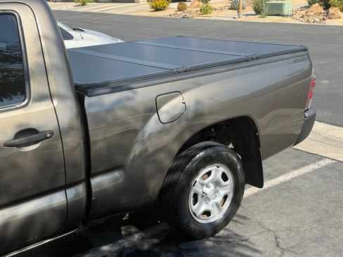 Used 2009 Toyota Tacoma 2WD Regular Cab image 4