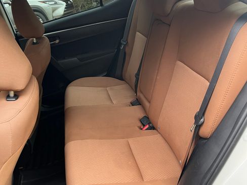 Used 2016 Toyota Corolla LE image 8