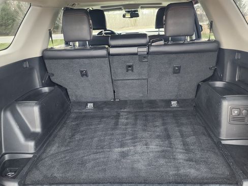 Used 2019 Toyota 4Runner TRD Off-Road Premium image 4