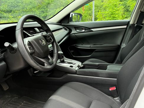 Used 2019 Honda Civic LX image 4