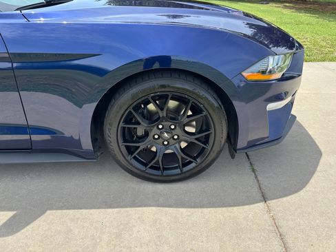 Used 2019 Ford Mustang Premium w/ Ecoboost Performance Package RWD image 13