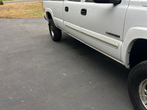 Used 2003 Chevrolet Silverado 2500 LS image 6