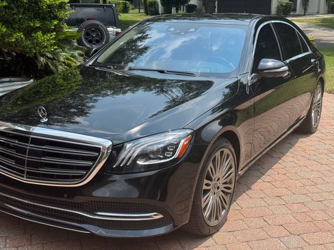 Used 2020 Mercedes-Benz S 450 Sedan image 2