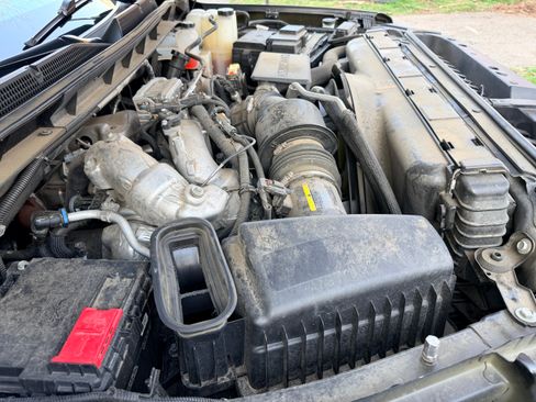 Used 2022 GMC Sierra 3500 Denali w/ Denali Ultimate Package image 26