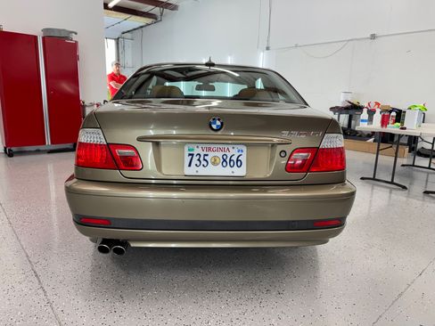 Used 2005 BMW 330Ci Coupe RWD image 2