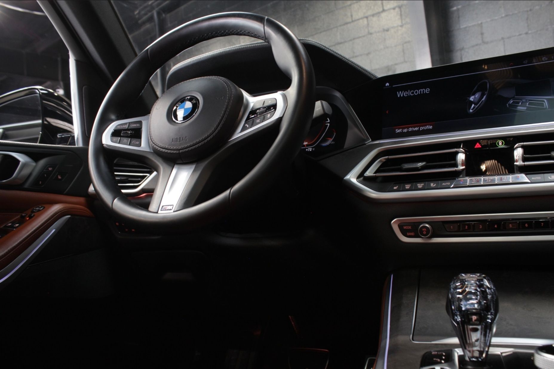 Used 2021 BMW X5 sDrive40i w/ M Sport Package RWD image 24