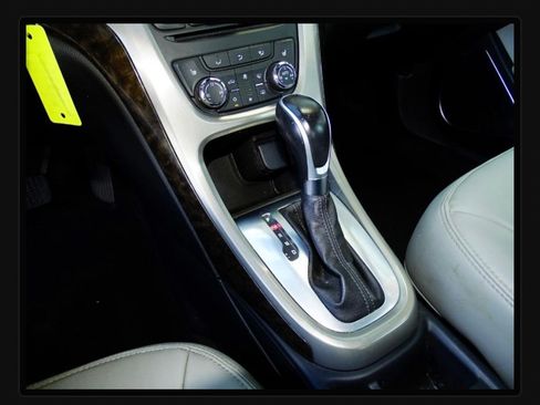 Used 2015 Buick Verano Convenience image 13