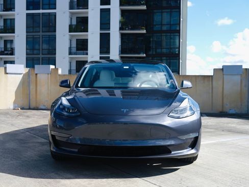 Used 2021 Tesla Model 3 Long Range AWD/4WD image 2