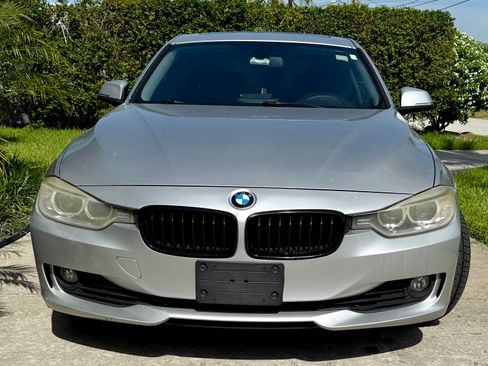 Used 2014 BMW 335i xDrive Sedan AWD/4WD image 1
