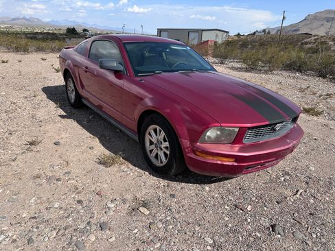 Used 2007 Ford Mustang Premium RWD image 15