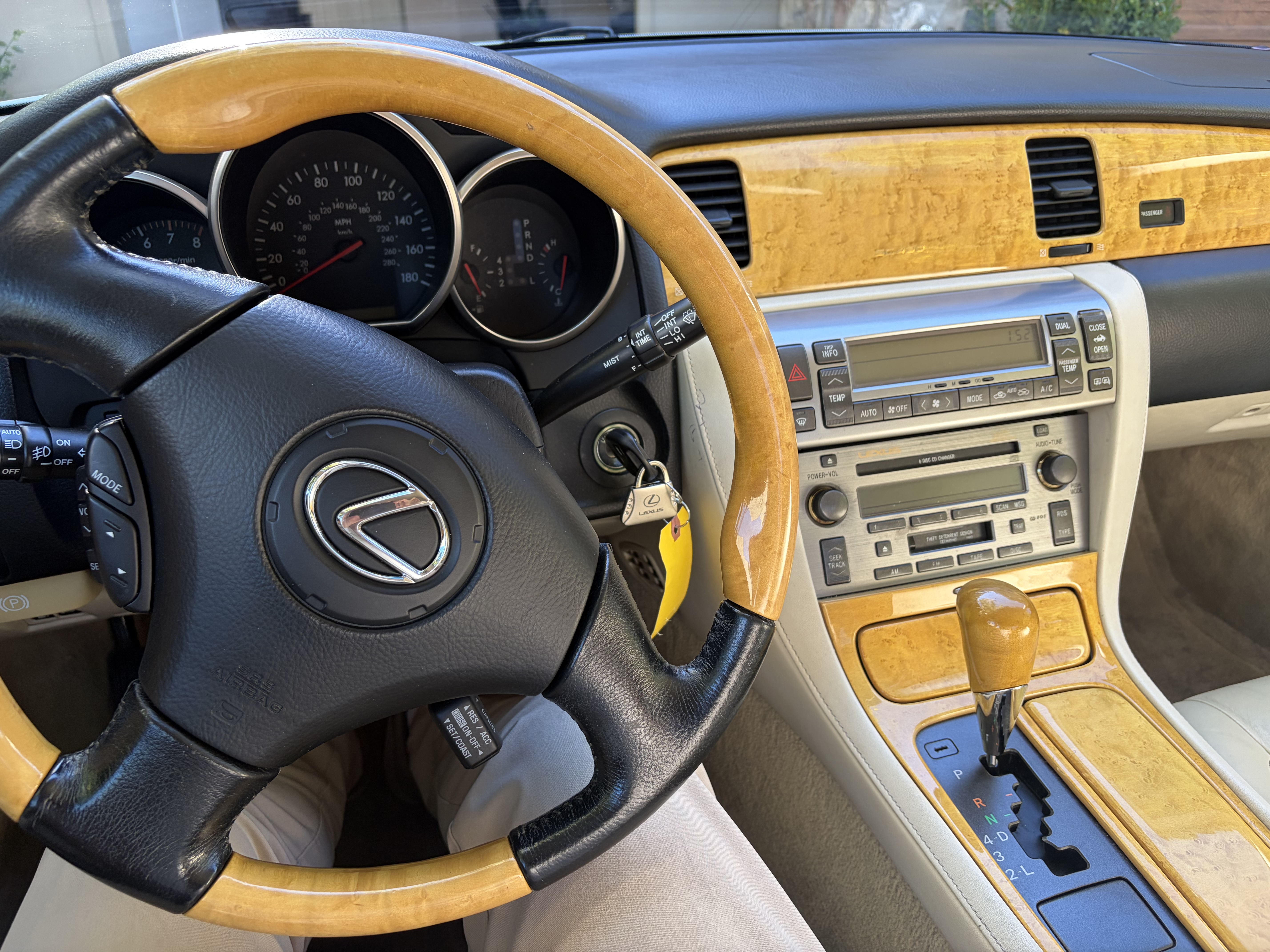 Used 2002 Lexus SC 430 Convertible RWD image 6