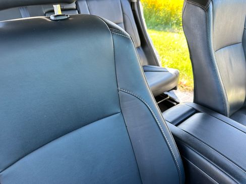 Used 2016 Toyota Highlander XLE image 15