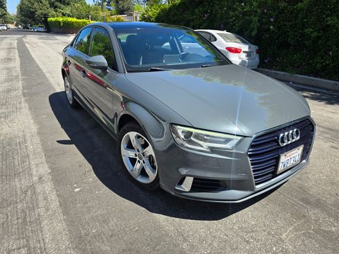 Used 2017 Audi A3 2.0T Premium w/ Convenience Package FWD image 2