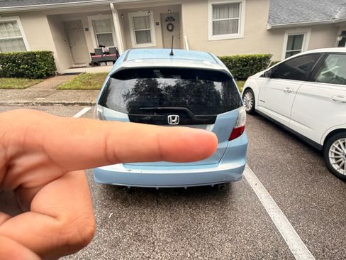 Used 2010 Honda Fit Sport image 2