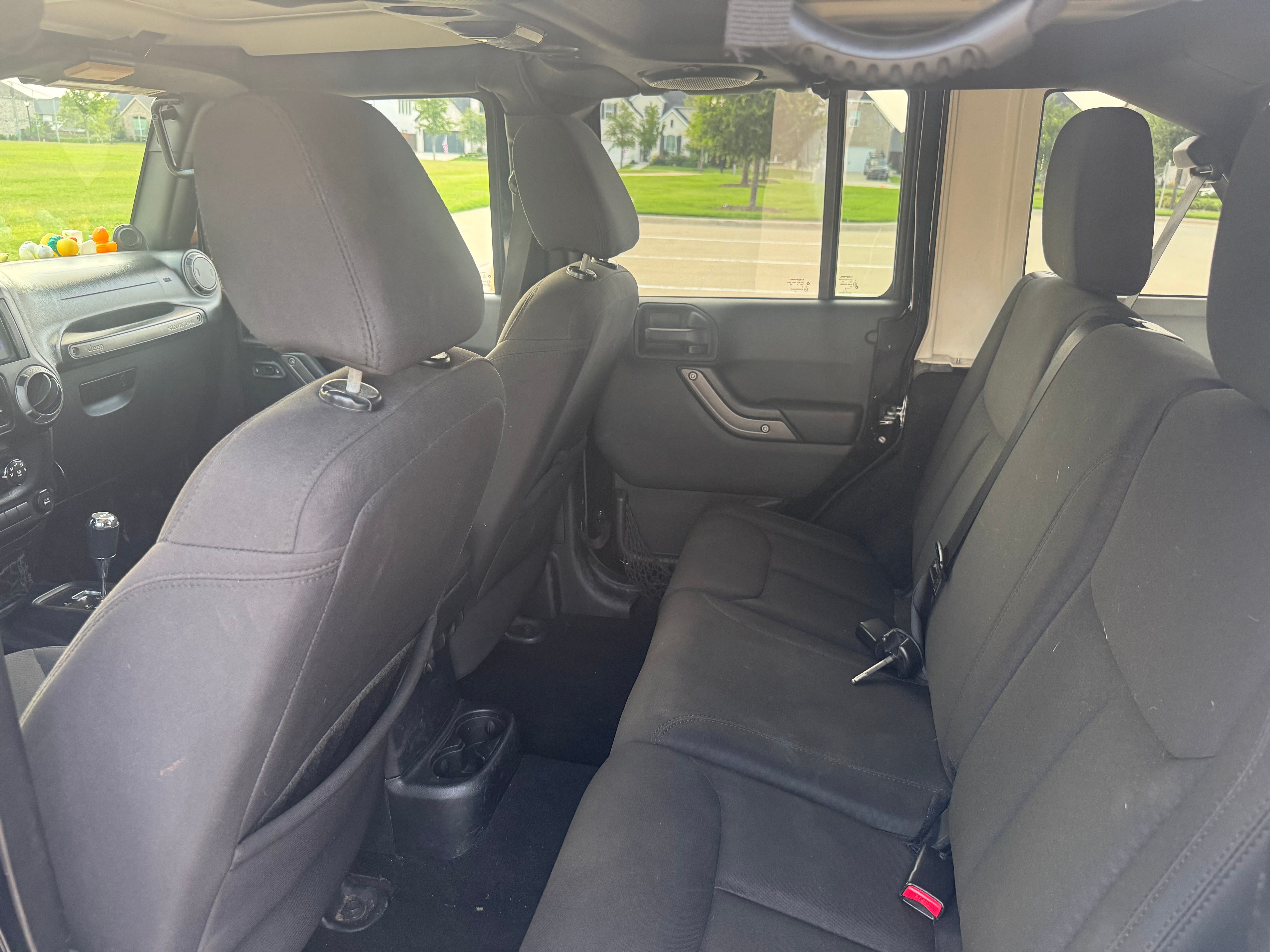 Used 2014 Jeep Wrangler Unlimited Sport w/ Quick Order Package 24S AWD/4WD image 10