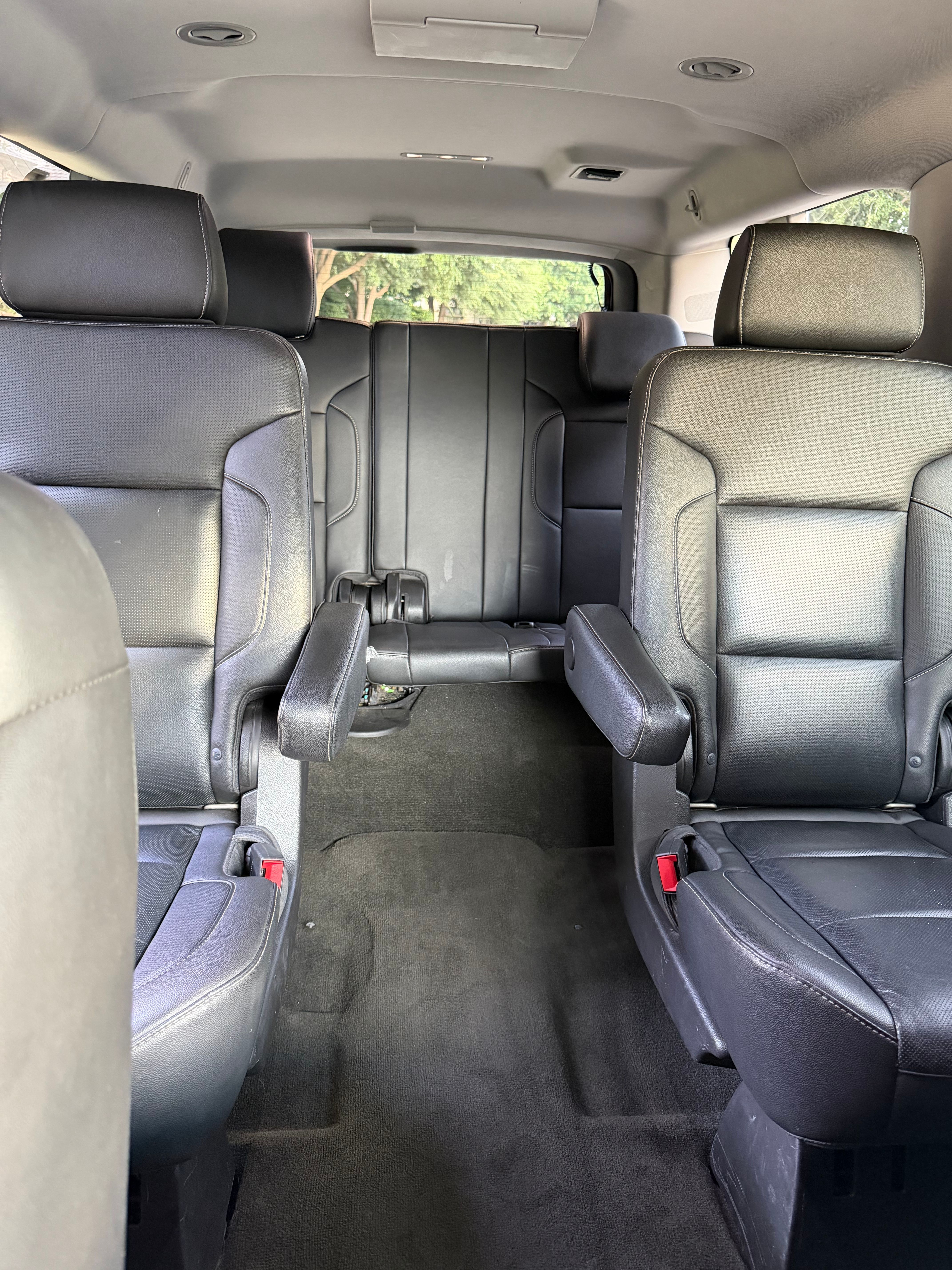 Used 2017 Chevrolet Suburban Premier AWD/4WD image 11