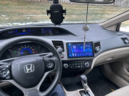 Used 2012 Honda Civic LX image 6